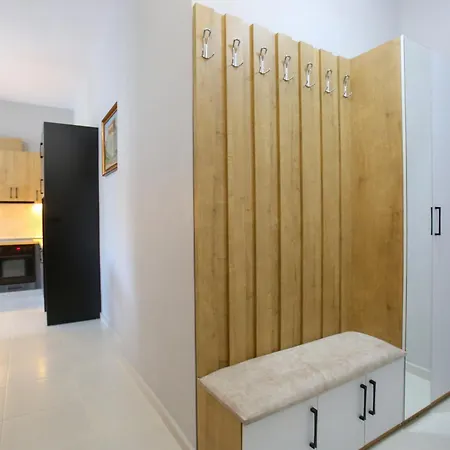 Aysel 1 Lungomare Apartament