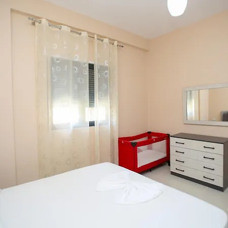 Aysel 1 Lungomare Wlora