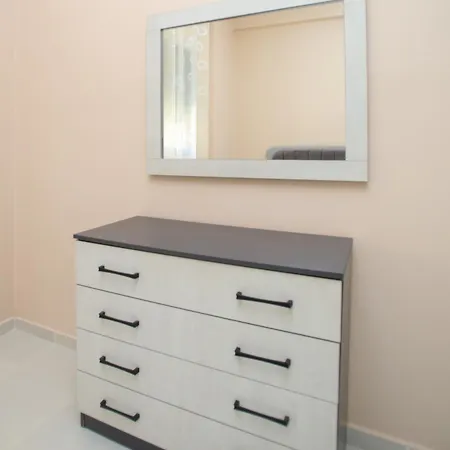 Aysel 1 Lungomare * Wlora