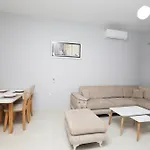 Aysel 1 Lungomare Апартаменты