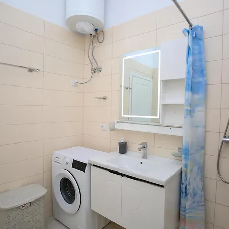 Aysel 1 Lungomare Vlore