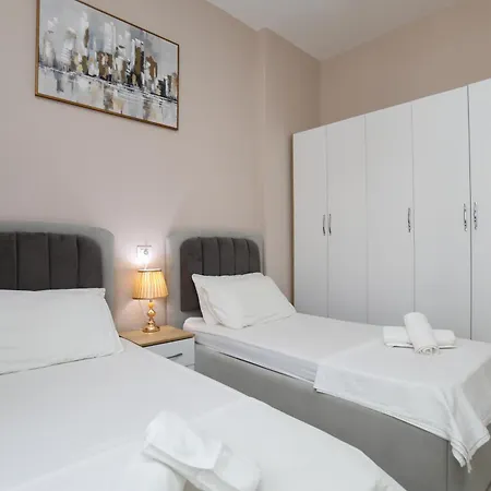 Aysel 1 Lungomare Apartament *