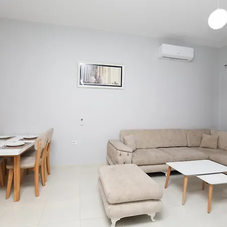 Aysel 1 Lungomare Apartament