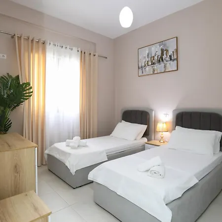 Aysel 1 Lungomare Apartament *