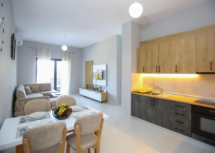 Aysel 1 Lungomare Appartamento Vlorë