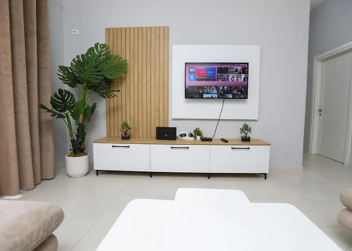 Aysel 1 Lungomare Apartment