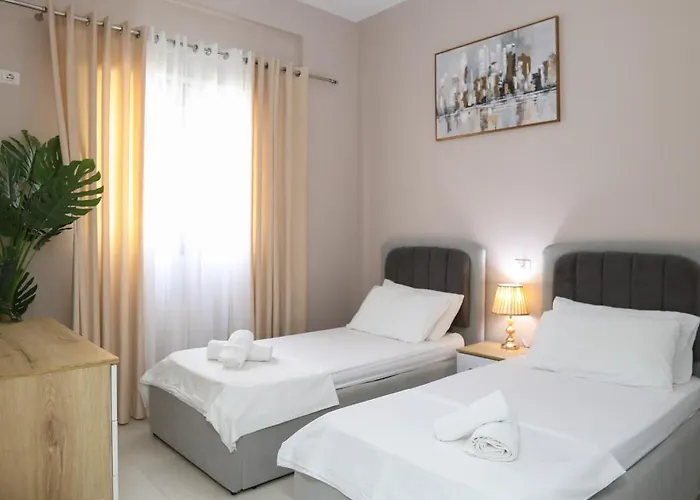 Aysel 1 Lungomare Apartment *